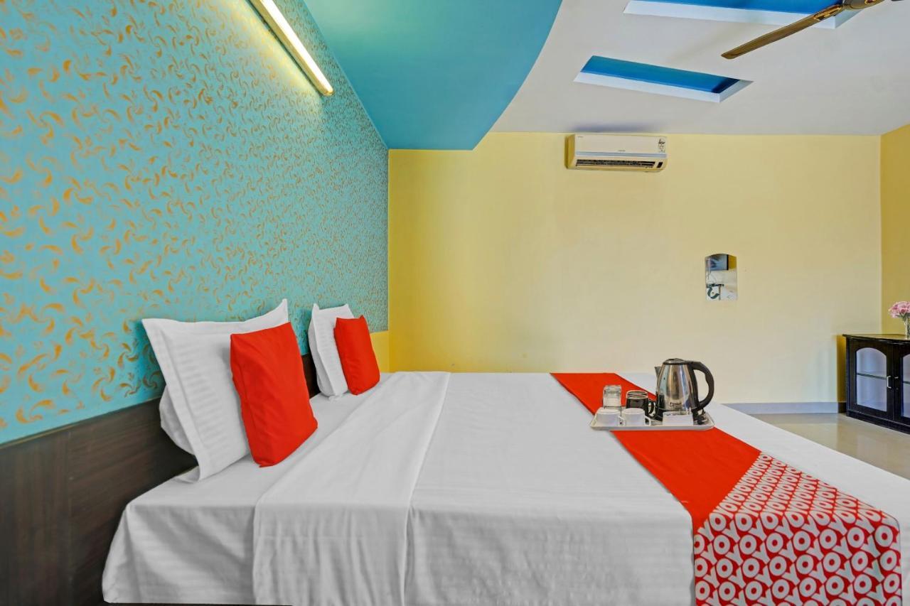 Oyo 87701 Lucky Farm Hotell Shāhpur Eksteriør bilde